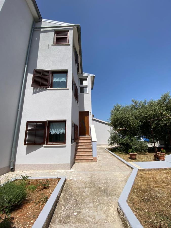 Apartments Lungomare Pula Exteriér fotografie