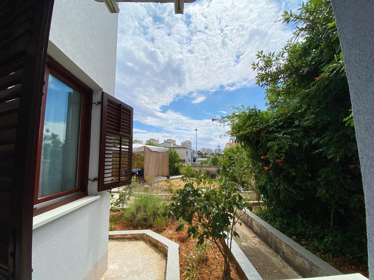 Apartments Lungomare Pula Exteriér fotografie